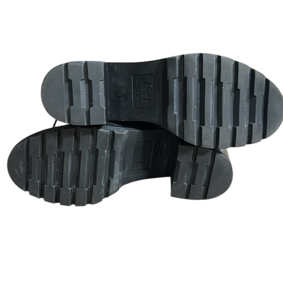 Mark Fisher,boots,sheep fur,Black leather biker wm sz 7.5 chunky heel,platform - Picture 15 of 15